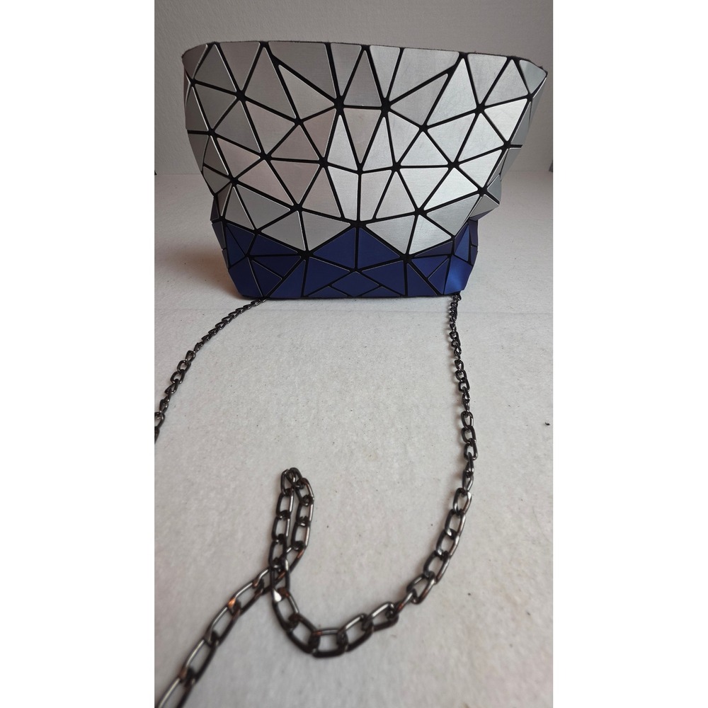 Patrizia Luca Geometric Metallic Silver Blue Crossbody Bag Chain Strap EUC